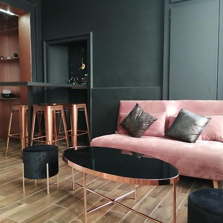 Appartement Avec Balneo Et Sauna Privatif - Le Rose Cuivre Troyes Ngoại thất bức ảnh